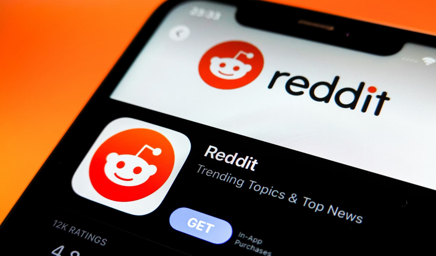 [CNBC] Reddit is worth owning if you can handle some volatility, Jim Cramer says